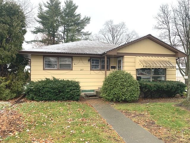 2nd image of 217 Prospect Ave