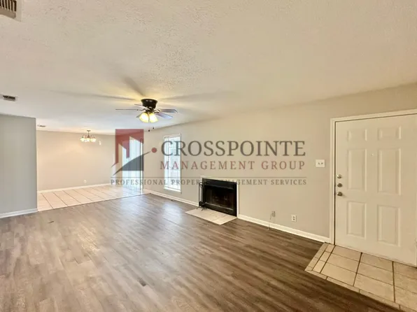 Wyndham Hill Apartments conveniently located in Southeast Tyler