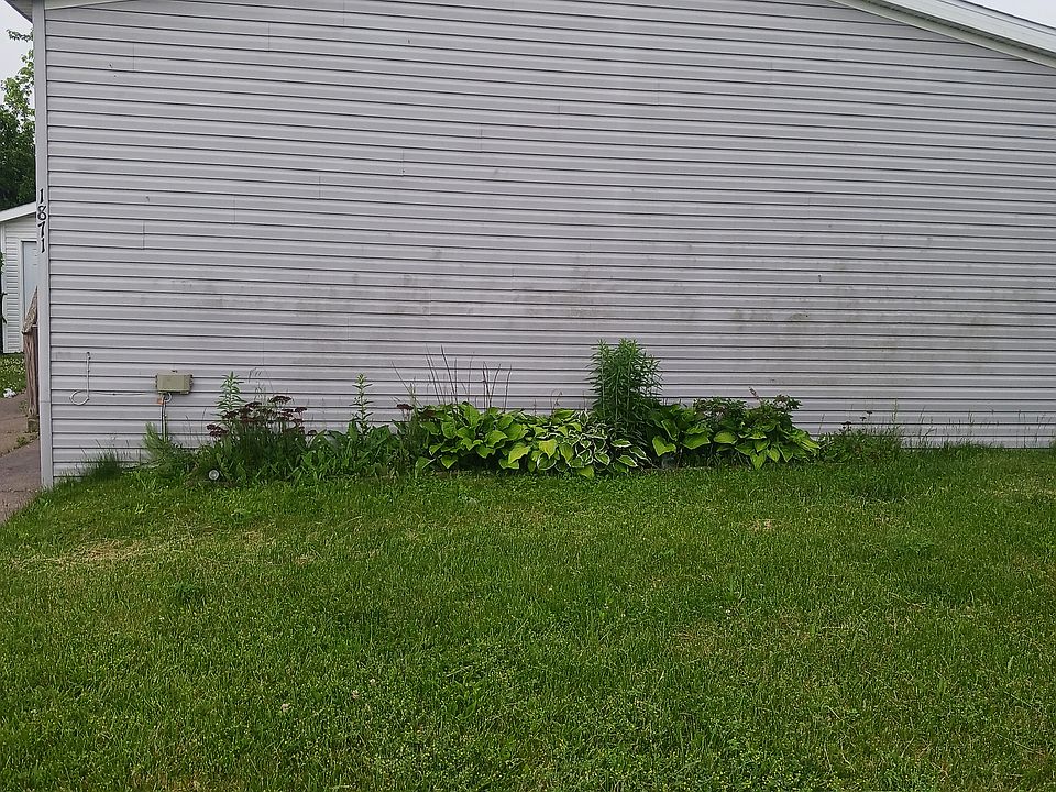 2nd image of 1871 Ridgeview #22