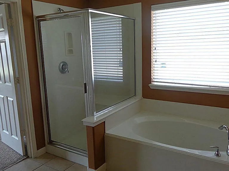 21911 Canyonwood Park Ln — Photo 11