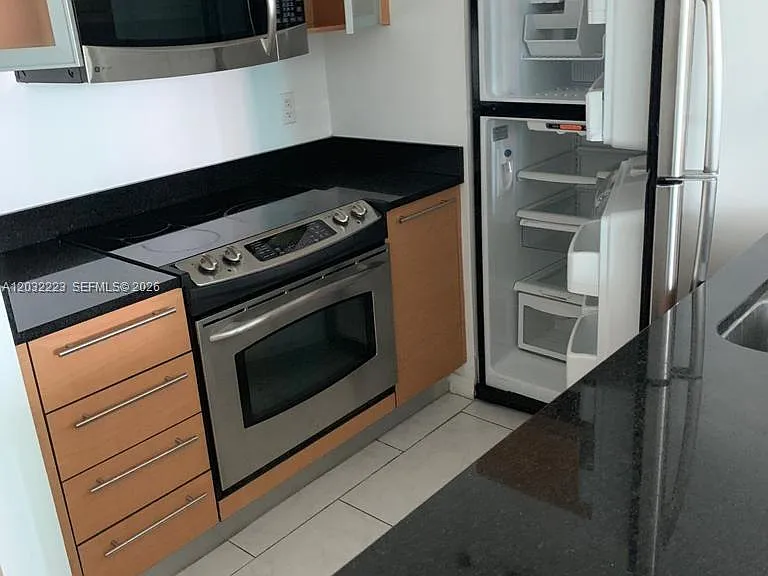 950 Brickell Bay Dr #701 — Photo 5