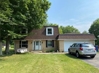 1222 Marwood Dr, Piqua, OH 45356