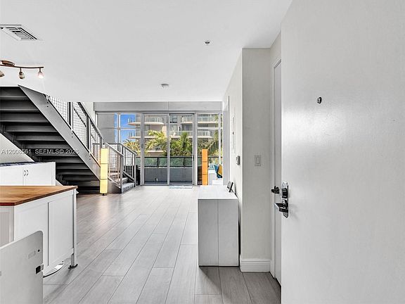 3rd image of 3301 NE 1st Ave APT M0306