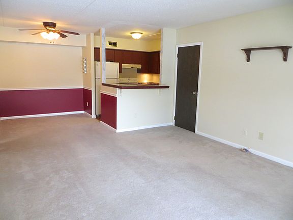 5th image of 5200 Hilltop Dr #435
