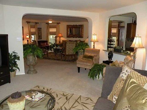 5th image of 203 Debbie Ann Dr