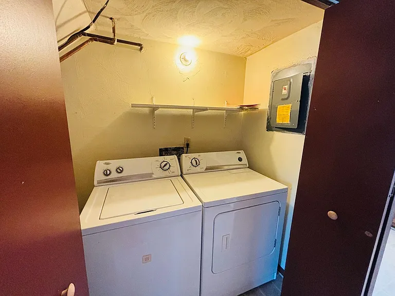 331 New Kent Rd — Photo 8