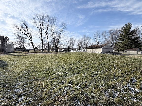 4th image of 1688 Purpura Dr