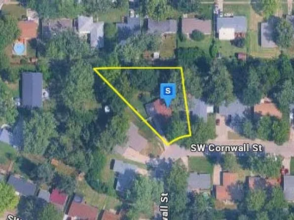 3205 SW Westview Ave, Topeka, KS 66611