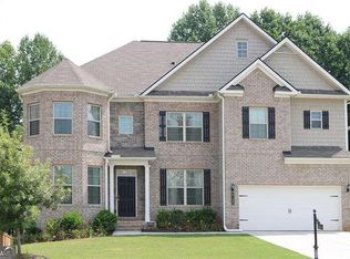 5485 Mirror Lake Dr, Cumming, GA