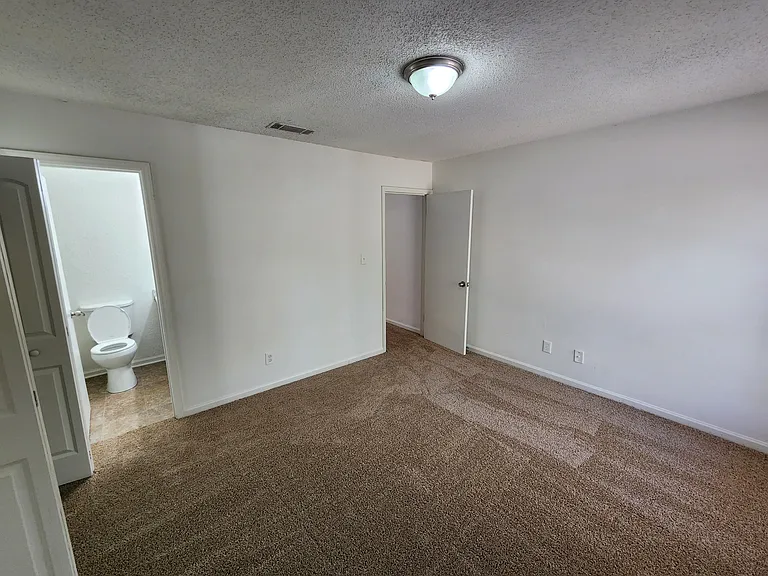 6399 Baker Ct #C-1 — Photo 8