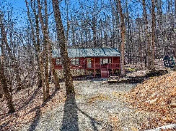 221 Buckeye Trl, Jasper, GA 30143