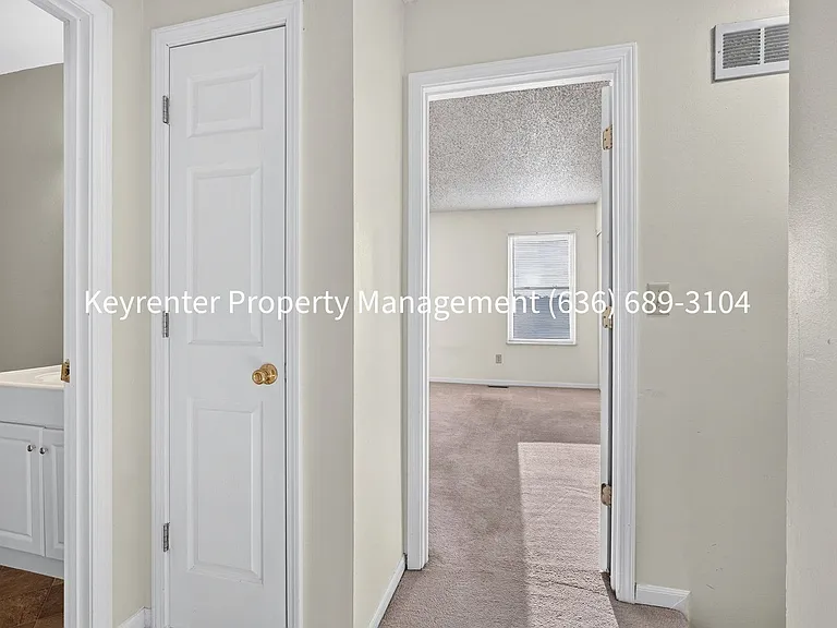 761 Highland Hill Ct — Photo 19