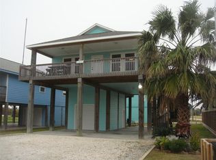 930 Eastview, Crystal Beach, TX 77650