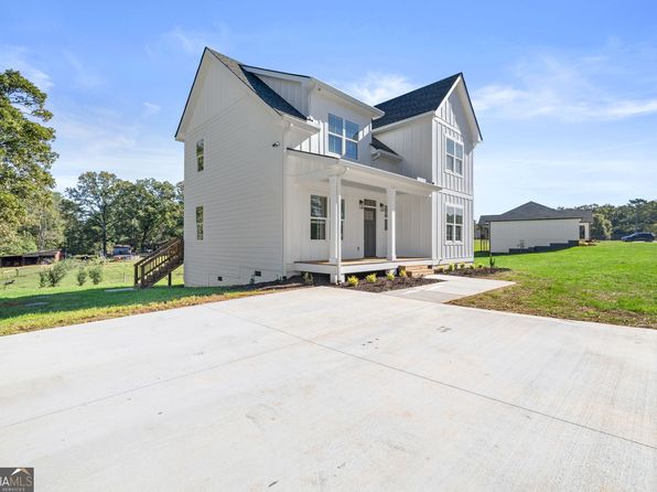 447 Carl Loudermilk Rd, Mount Airy, GA 30563