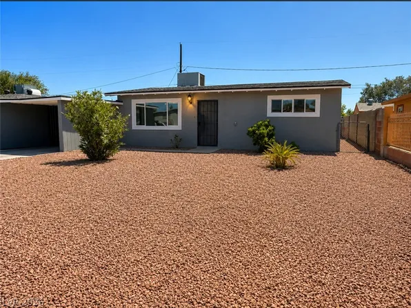 2716 Spear St, North Las Vegas, NV 89030