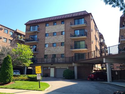 2325 N Neva Ave APT 109B, Elmwood Park, IL, 60707