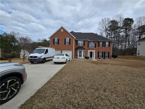 9620 Carolina Dr, Jonesboro, GA 30238