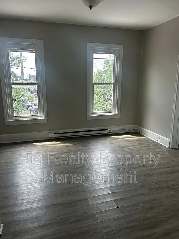 2 bed, 2.0 bath, $1,495 — Photo 2
