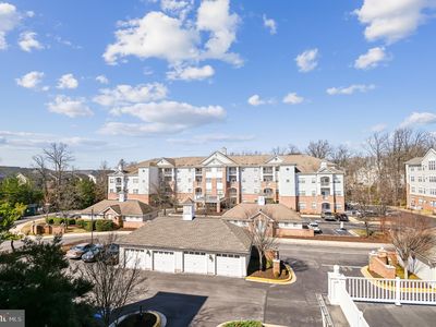 2605 Chapel Lake Dr APT 301, Gambrills, MD, 21054