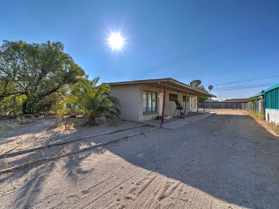 251 W Northern Ave #B