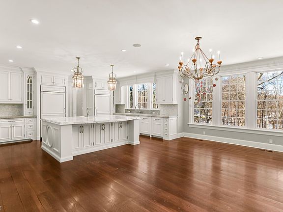 386 Westover - Kitchen 4