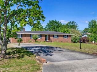 501 Long Leaf Acres Dr, Wilmington, NC 28405