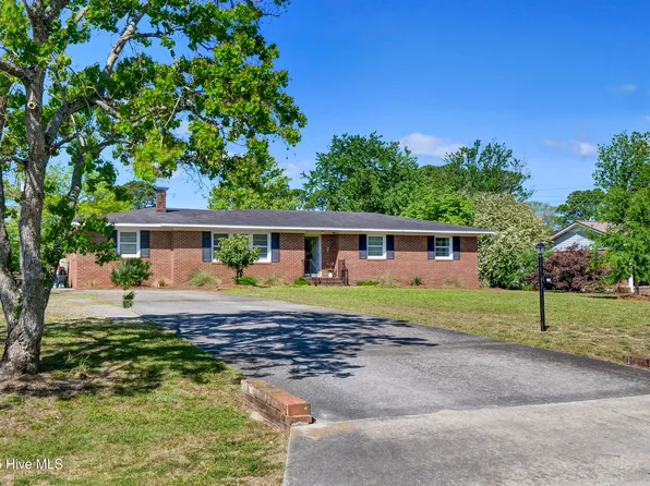 501 Long Leaf Acres Drive, Wilmington, NC 28405