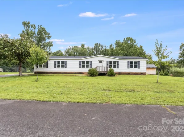 1609 Atkins Pl, Gastonia, NC 28056