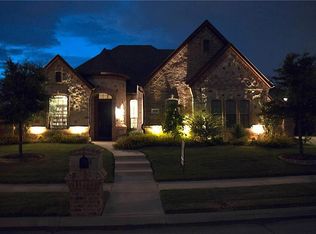 8941 Souththorn Dr, North Richland Hills, TX 76182