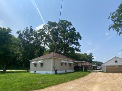 16943-16945 Rooster Ln, Dubuque, IA, 52001