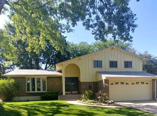 9815 W Iowa Dr, Lakewood, CO 80232