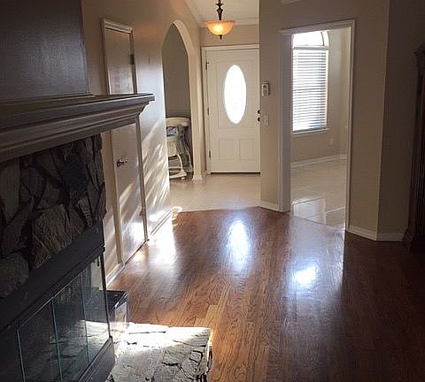 3rd image of 4513 Barnaby Dr