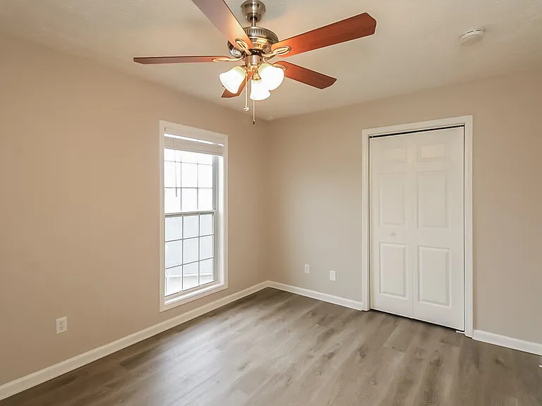 11945 Harbour Town Pkwy — Photo 12