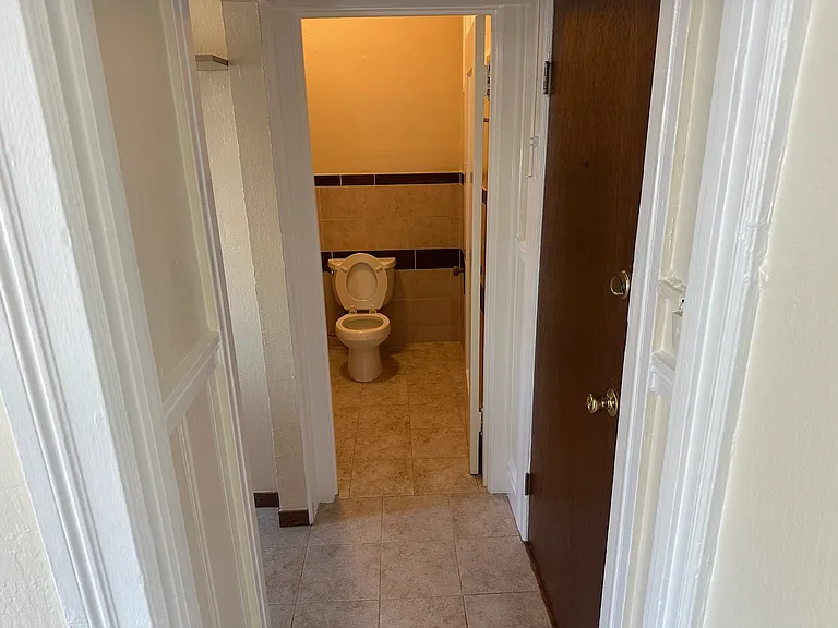 1501 Larkin St — Photo 14