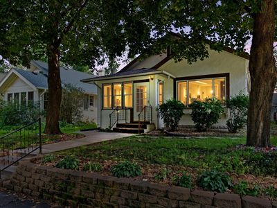 3233 32nd Ave S, Minneapolis, MN, 55406