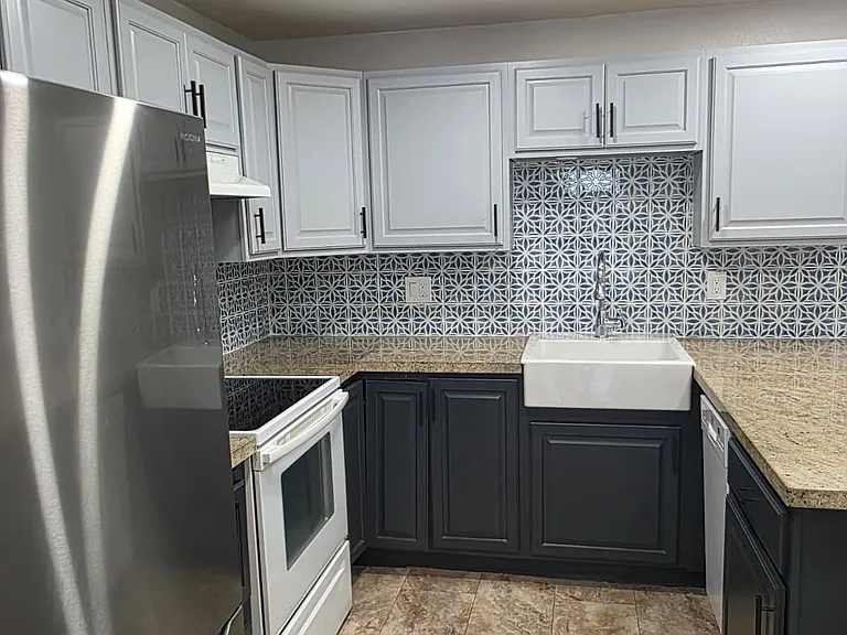 1150 Sunset Blvd NE #118 — Photo 8