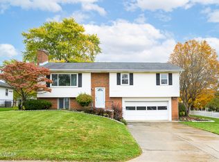512 Newford Dr, Bellefontaine, OH 43311