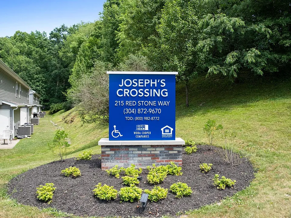 Josephs Crossing