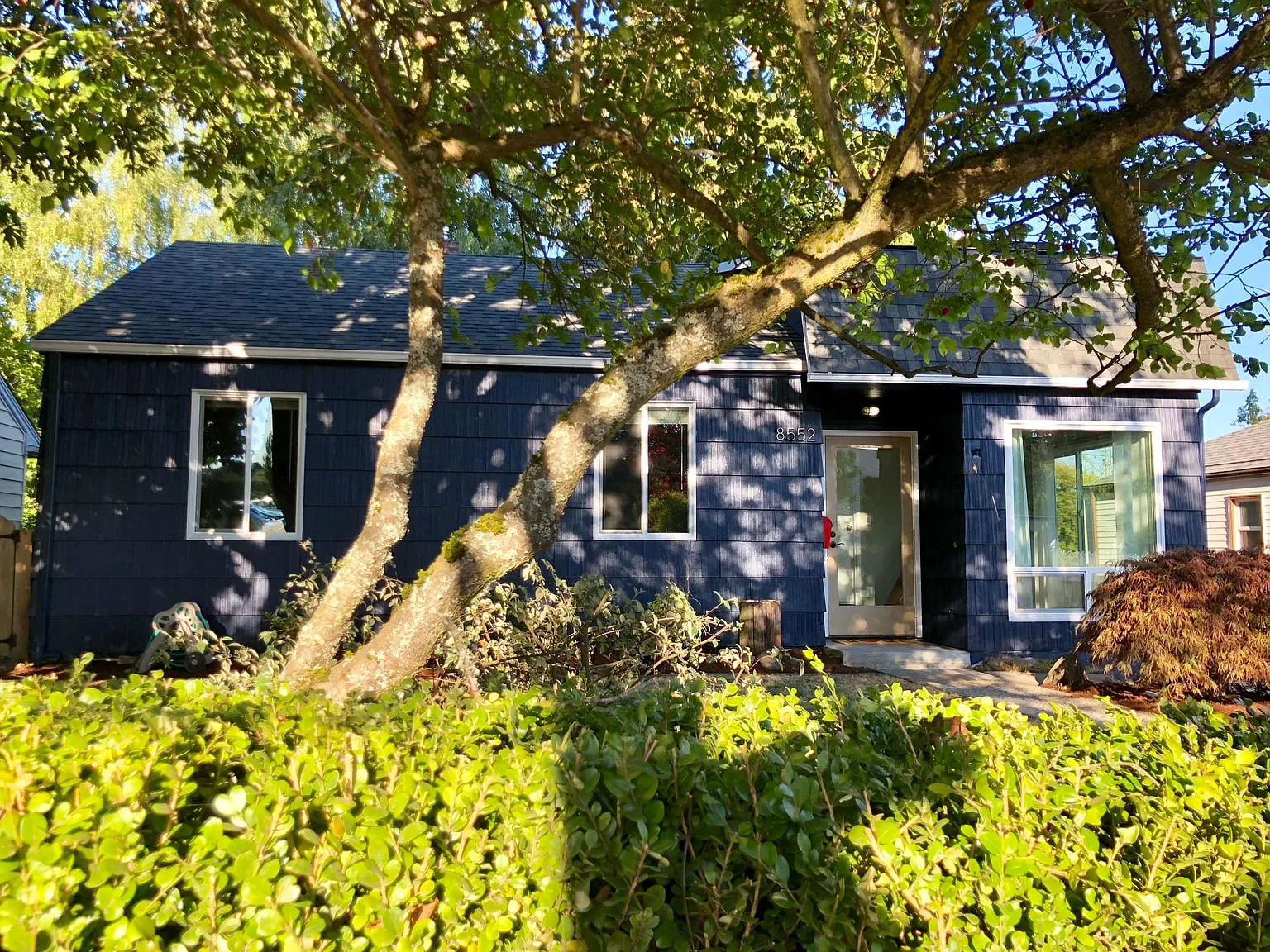 2 bed, 1.5 bath, 1499 sqft, $3,000 — Photo 2