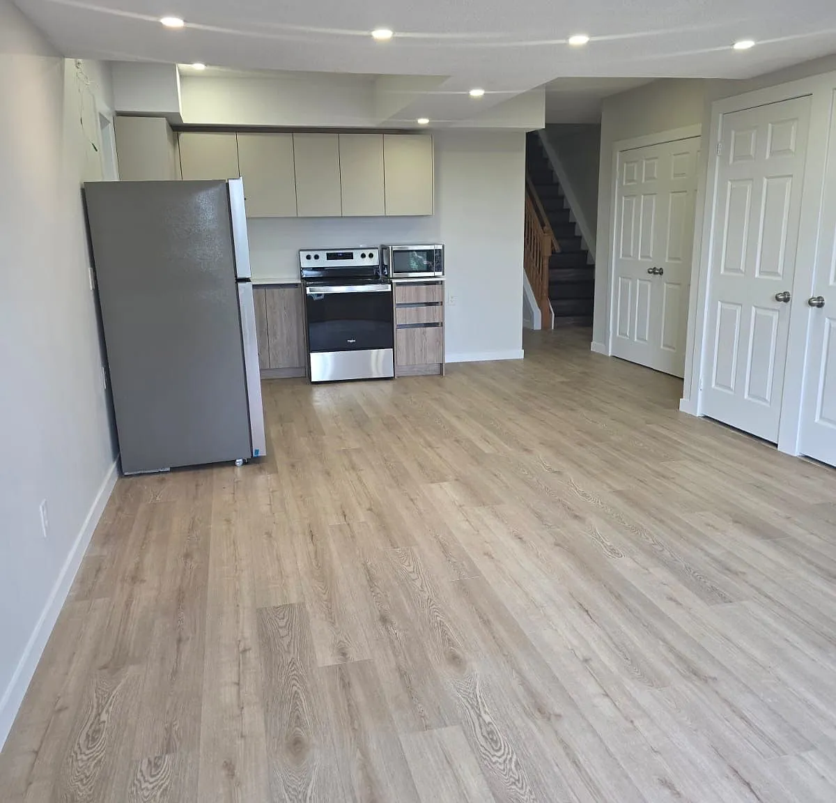 3 bed, $2,150 — Photo 4