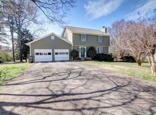 4893 Hawk Trl NE, Marietta, GA 30066