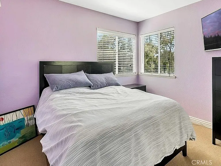 34 Santa Monica St — Photo 19
