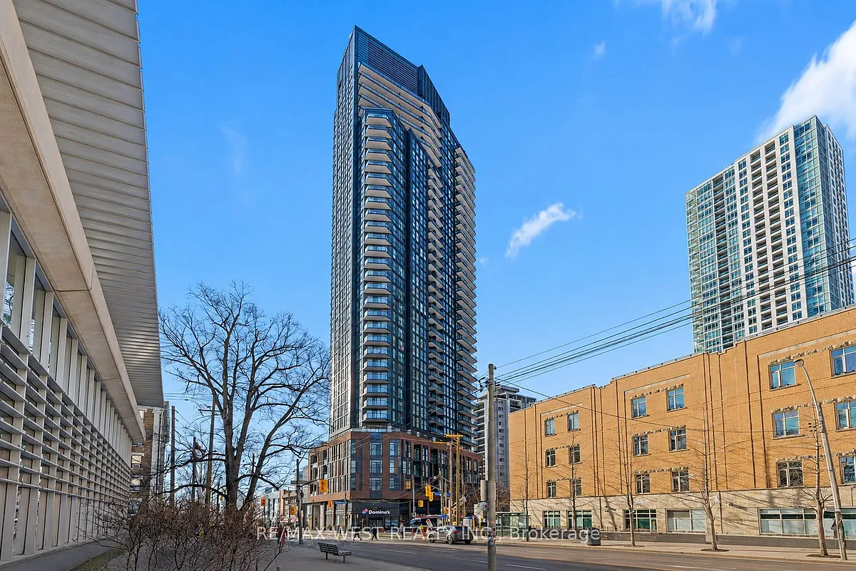 Building Photo - 159 Wellesley St E #2006
