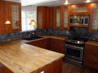 28826 Cedar Dr, Lake Arrowhead, CA 92352