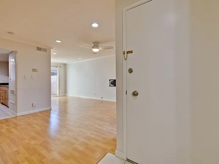 21099 Red Fir Ct — Photo 11