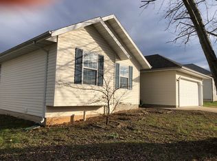 1746 S Eastland St, Springfield, MO 65802