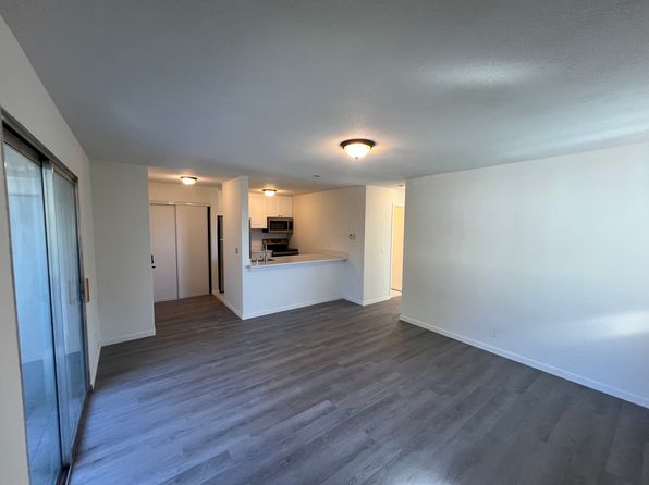 29626 Red Oak Ct APT 19