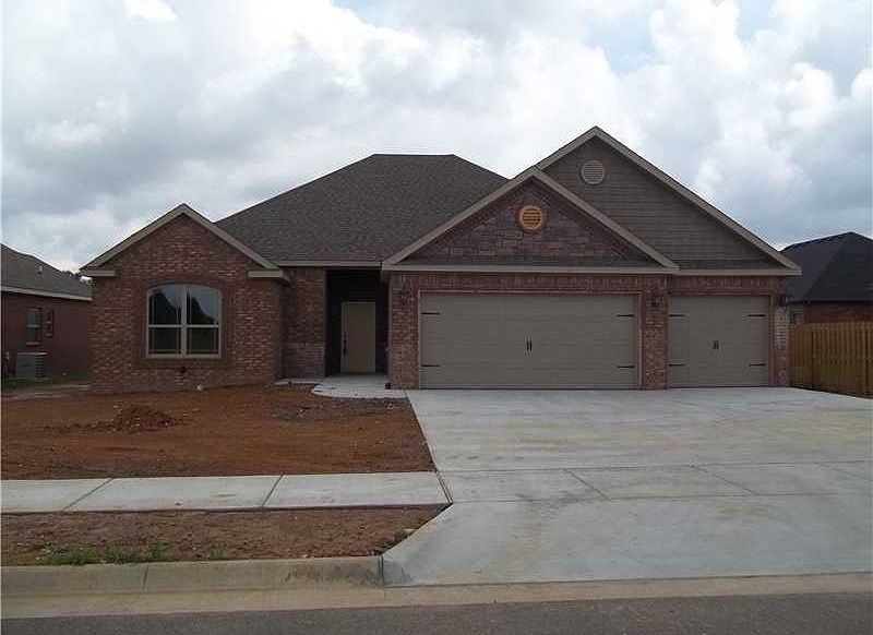 1st image of 4202 Beech Ln