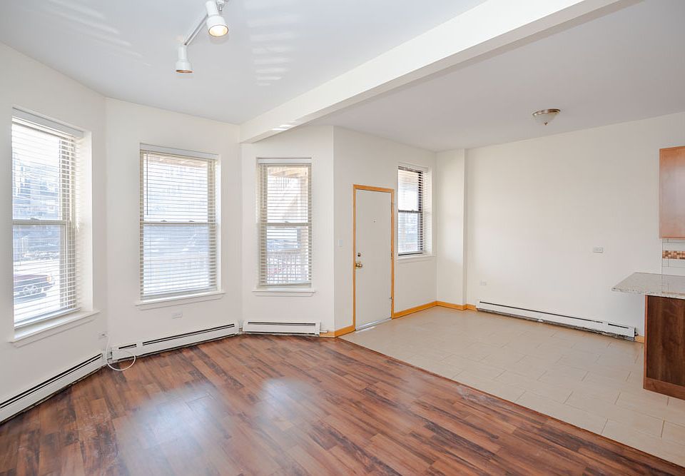 1st image of 6221 S Kenwood Ave APT 1R
