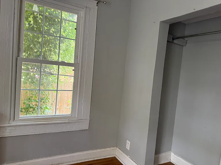 1231 W Washington St #A — Photo 5
